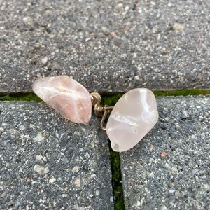 Vintage. Rose Quart Crystal Screw Clip On Earrings